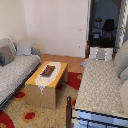 Beautiful 2-bed In Chania 65 Sqm Space W Apartment *