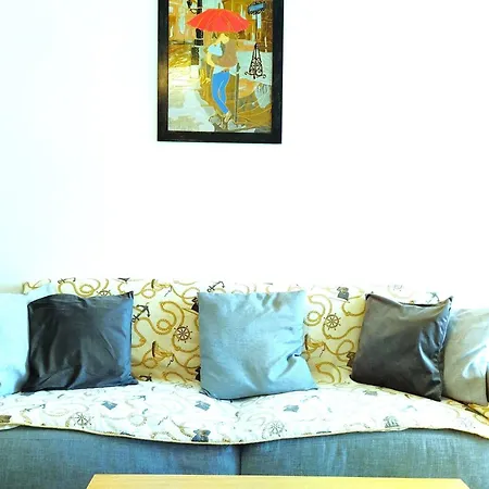 Apartment Beautiful 2-bed In Chania 65 Sqm Space W