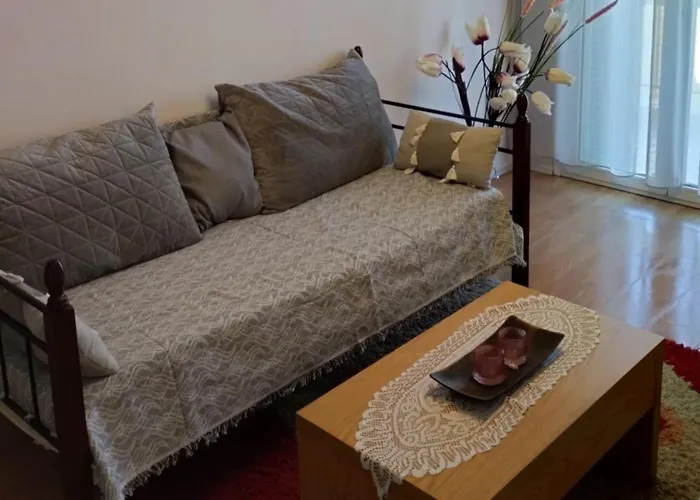 Διαμέρισμα - Sleeps 4 & Free Parking