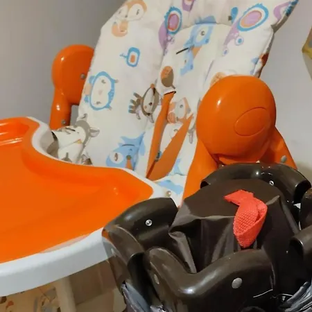 - Sleeps 4 & Free Parking * Chania (Crete)