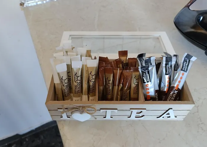 - Sleeps 4 & Free Parking * La Canea