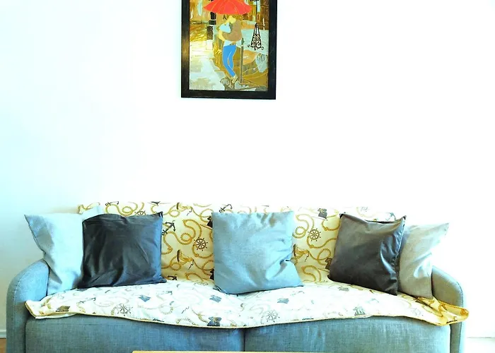 Appartamento - Sleeps 4 & Free Parking